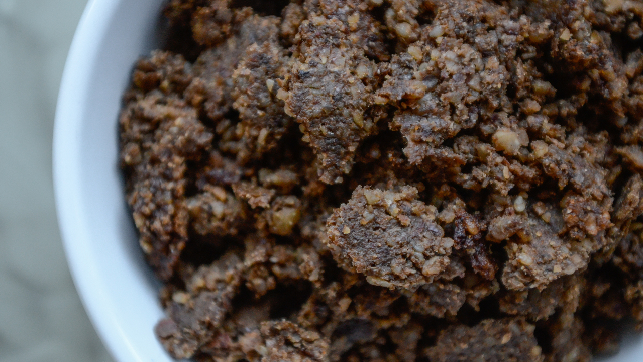 Recipes - Mushroom & Nut Ground "Beef" - Swich