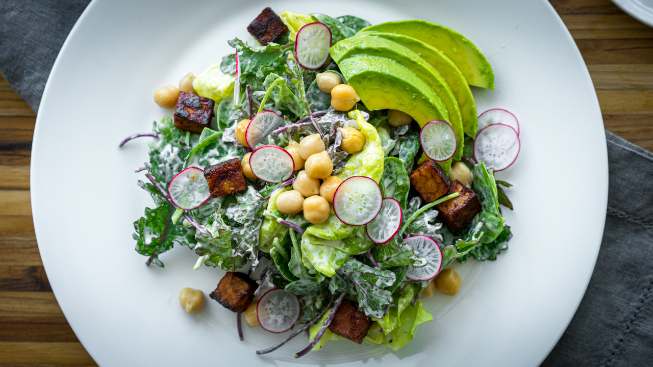 Swich Recipes Kale, Avocado & Tempeh Salad
