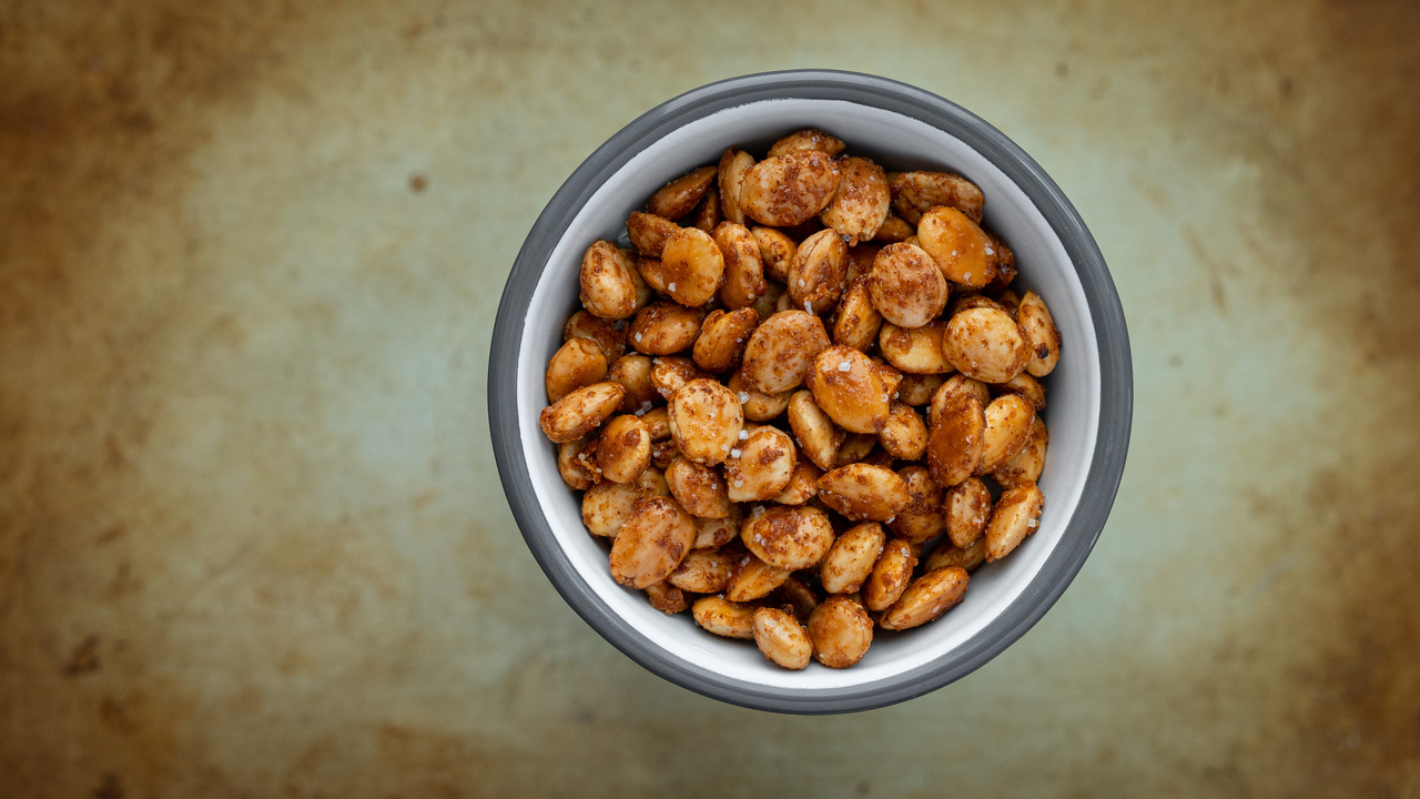 Swich | Recipes - Spiced Nuts | 2 Ways